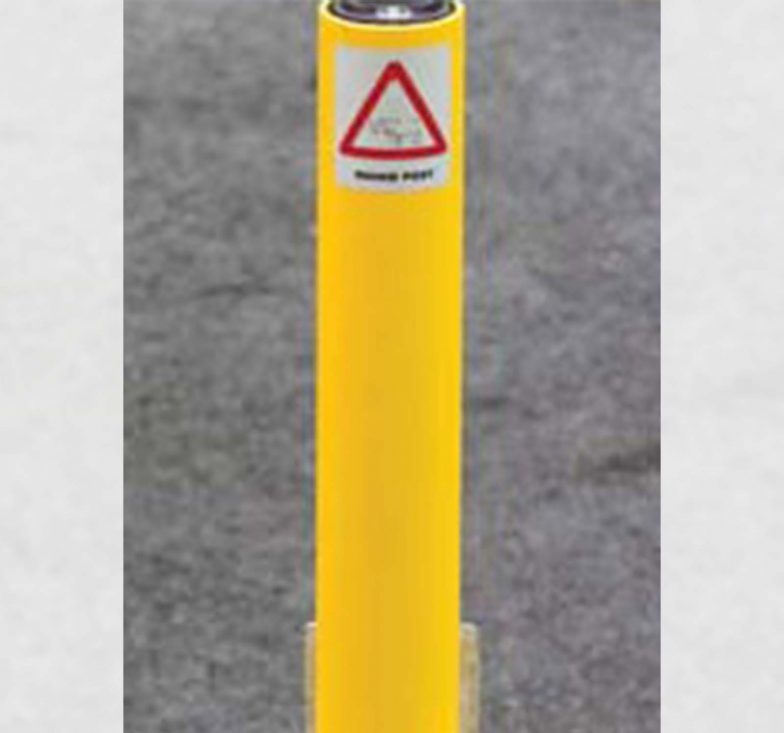 Lifting bollards