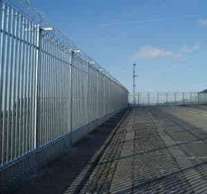Palisade fencing