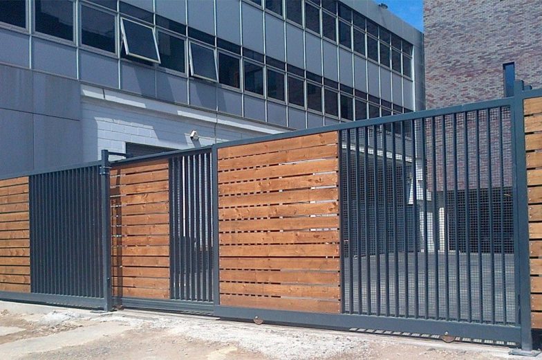 Bespoke telescopic gates at commercial premises