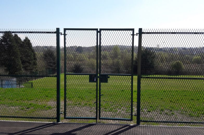 welded mesh gate