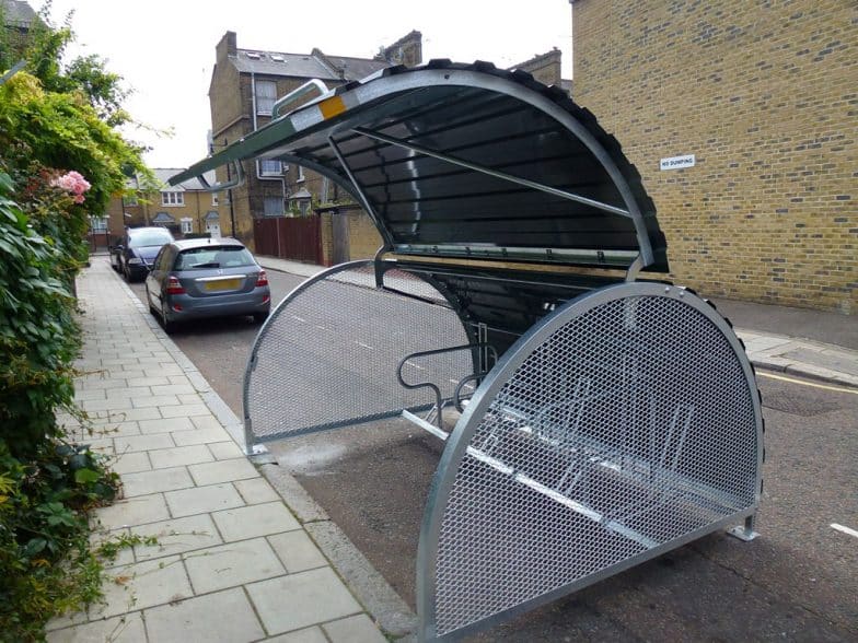 Horizontial bike locker