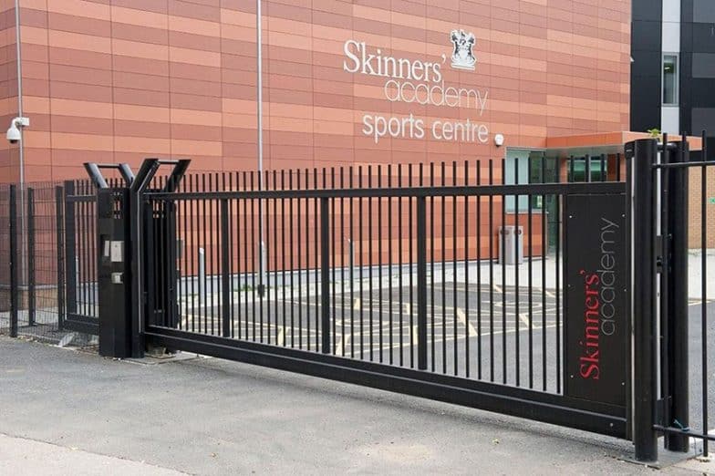 Automatic gates